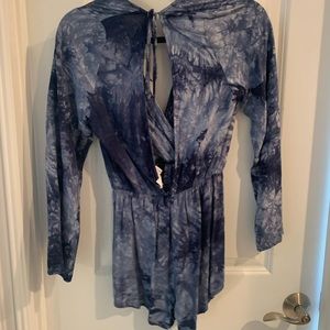 Tie die romper